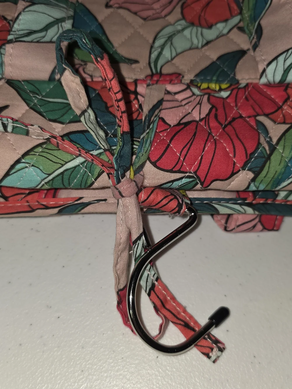 Vera Bradley Hanging Travel Organizer Vintage Floral Quilted Cotton Makeup Bag
